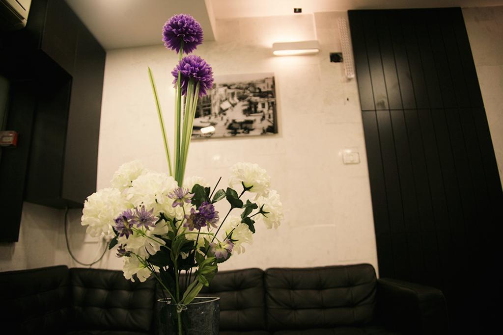โฮเต็ล เลนิส Hotel เทลอาวีฟ ภายนอก รูปภาพ